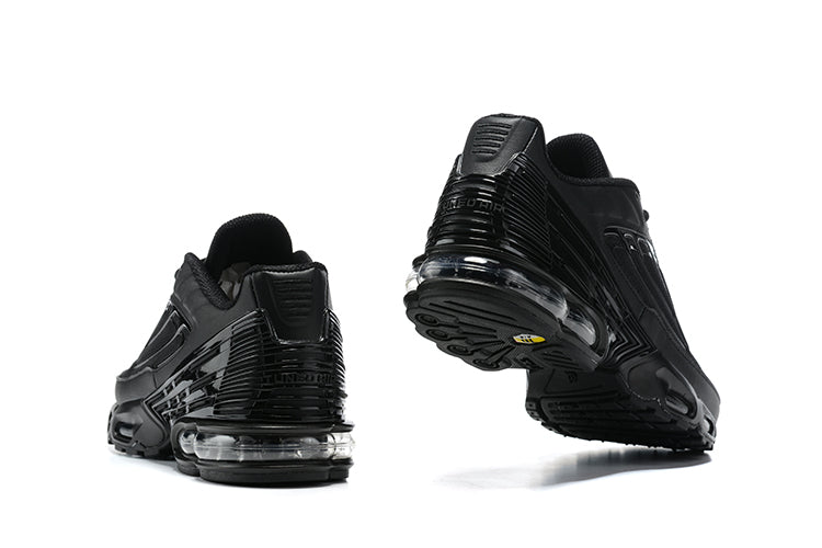 AIR MAX PLUS TN lll '' Triple Black ''