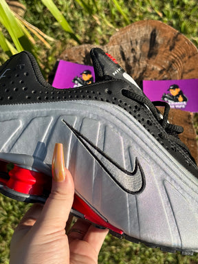Nike Shox R4 " Cinza/Vermelho "