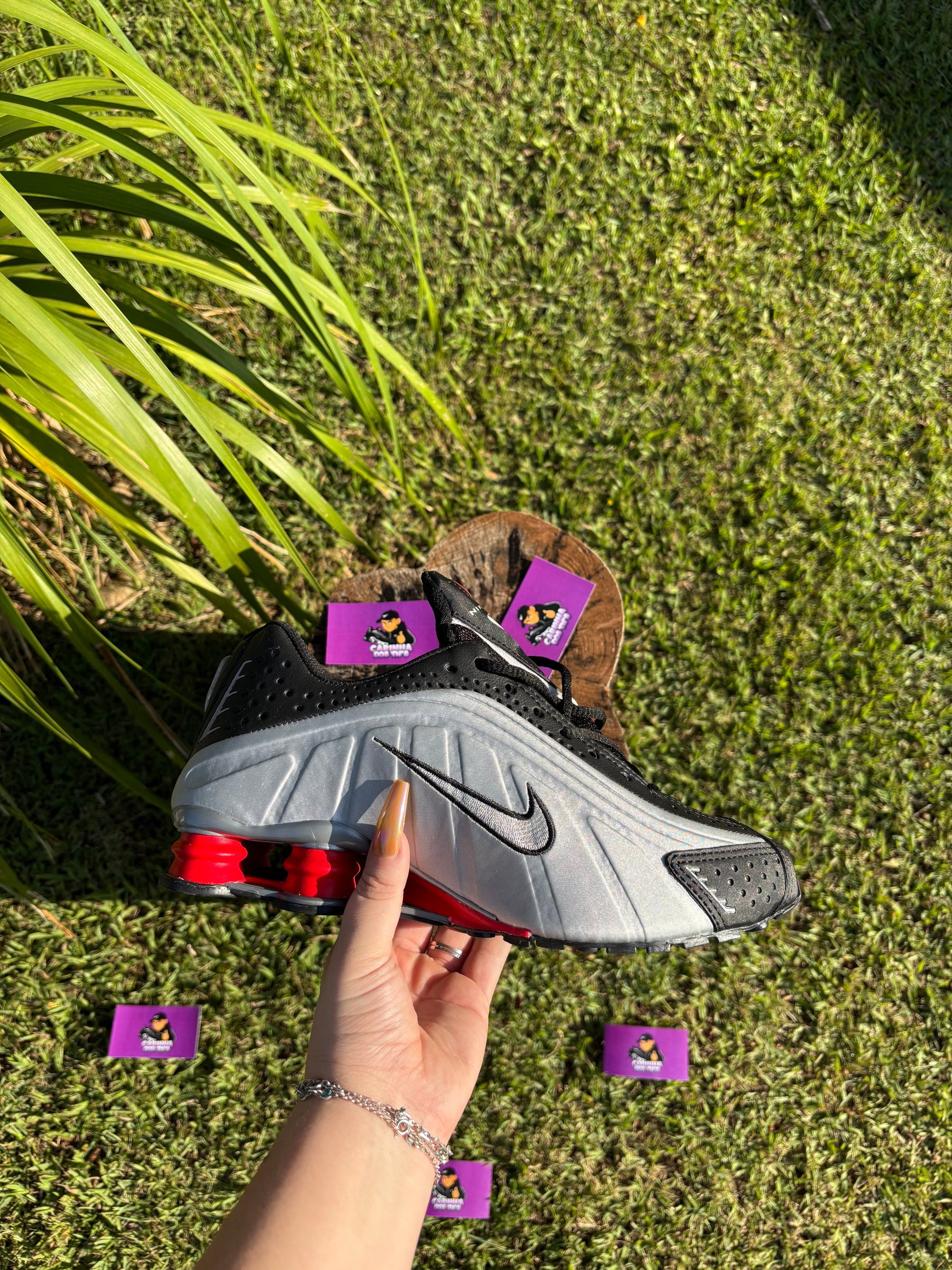 Nike Shox R4 " Cinza/Vermelho "