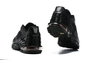 AIR MAX PLUS TN lll '' Black Red ''