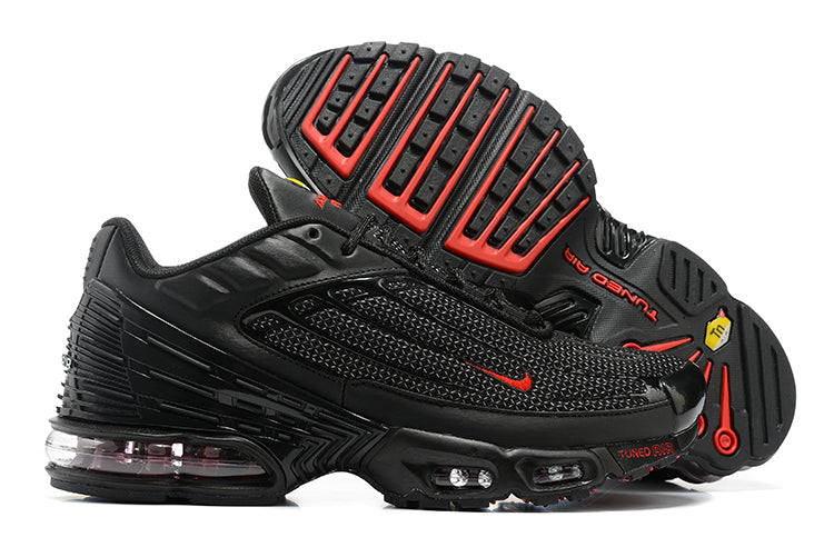 AIR MAX PLUS TN lll '' Bred ''
